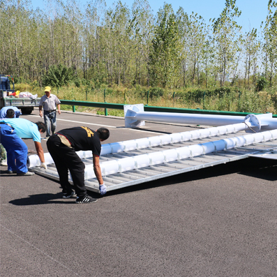 悬臂式标志杆